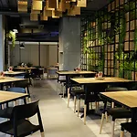 Shama Lakeview Asoke Bangkok - SHA Extra Plus