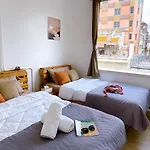 Lively And Cozy Canal House ,Entire House