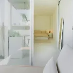 Modern Minimalism - Mandarin Palm Penthouse
