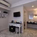Noursabah Boutique Bed Bangkok