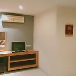 Sena House
