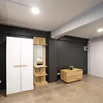 185@Surawong Residence