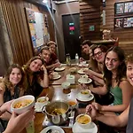 Suneta Hostel Khaosan