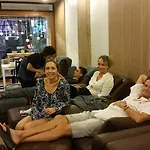 Green Home Hostel And Massage