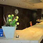 Suriwongse Hotel