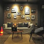 Tuk Tuk House