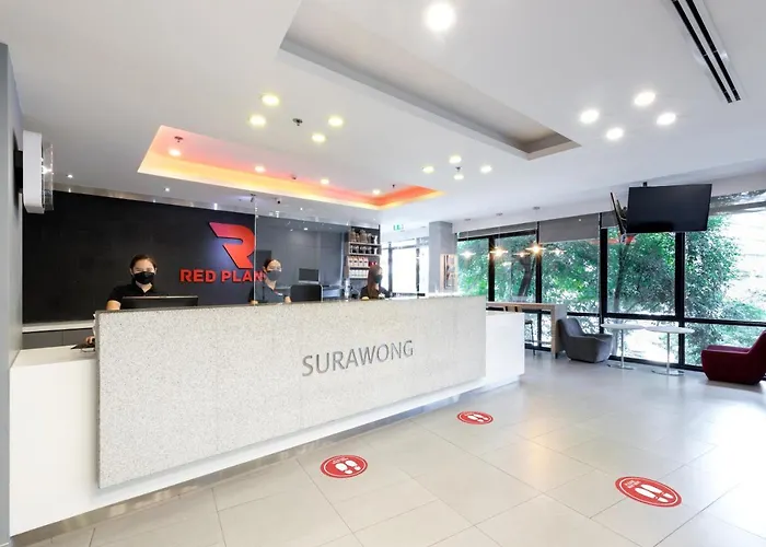 Red Planet Bangkok Surawong