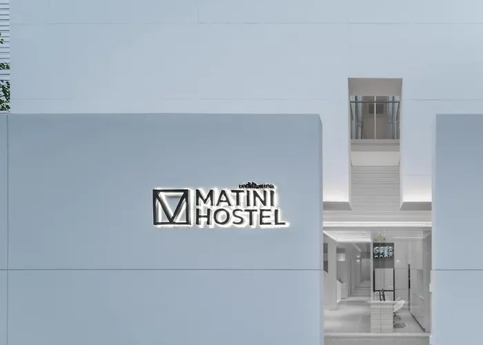 Matini Hostel Grandstation