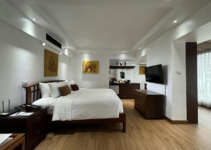 Le Siam Hotel Silom Bangkok By Pcl