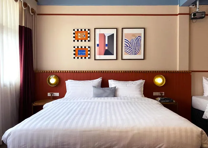 Blu Dock Restel Bangkok