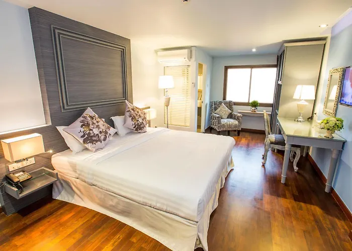 The Sathon Vimanda Hotel