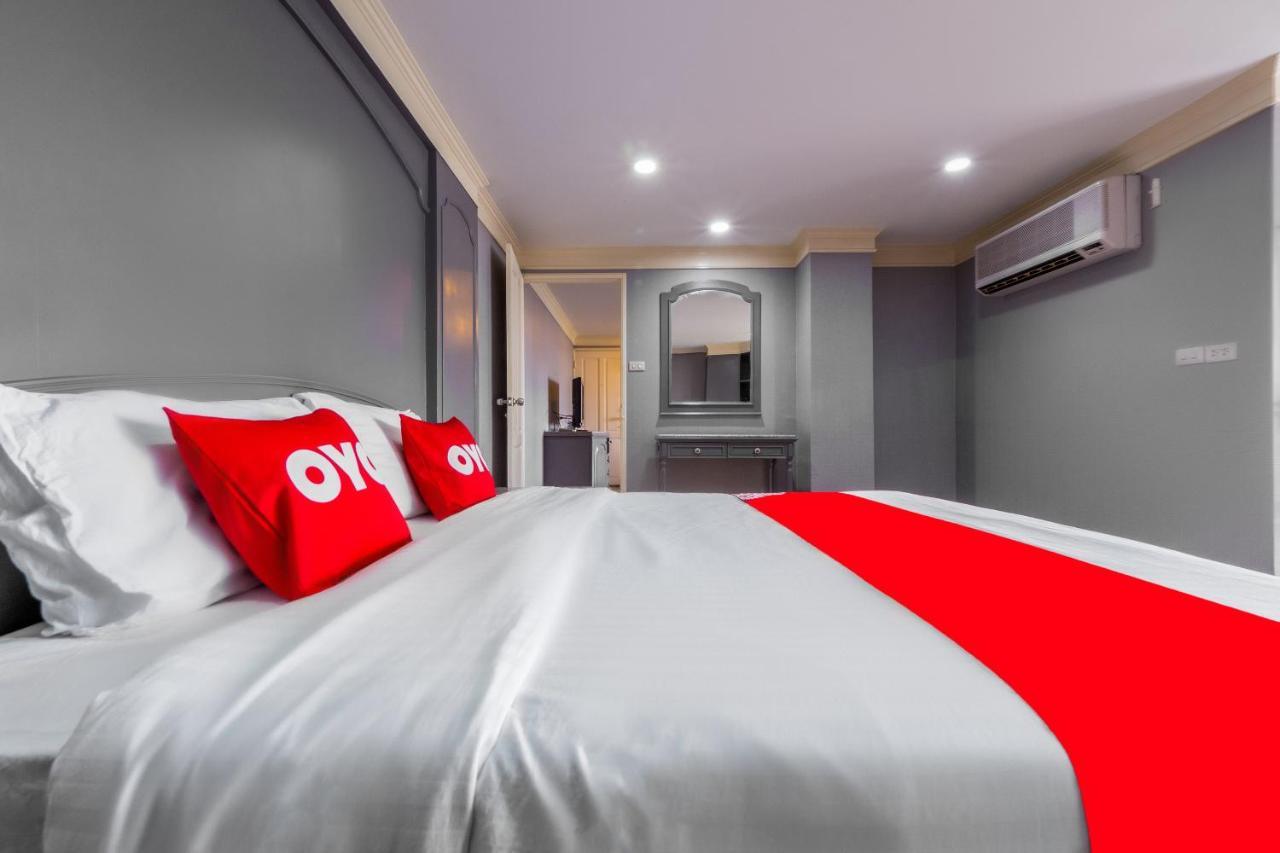 Hotel Oyo 1042 Boon's Banguecoque