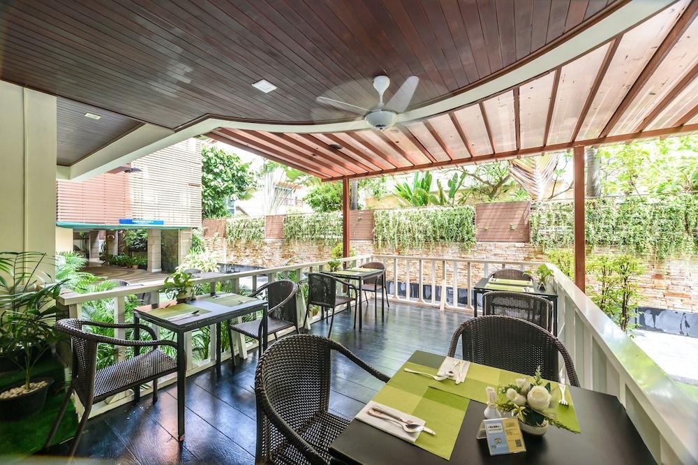 Lohas Residences Sukhumvit 2 4* Bangkok