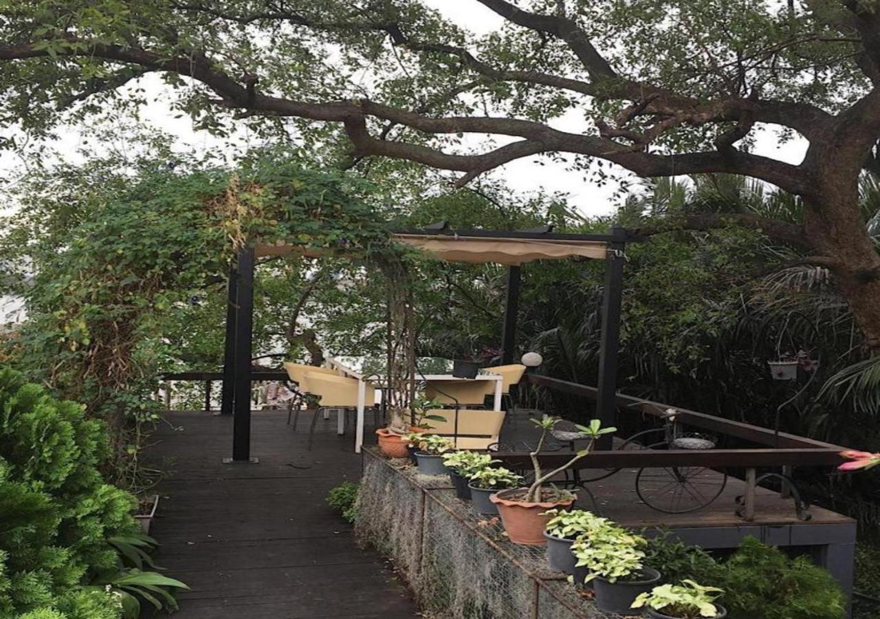 Tree House Bang Kachao Resort