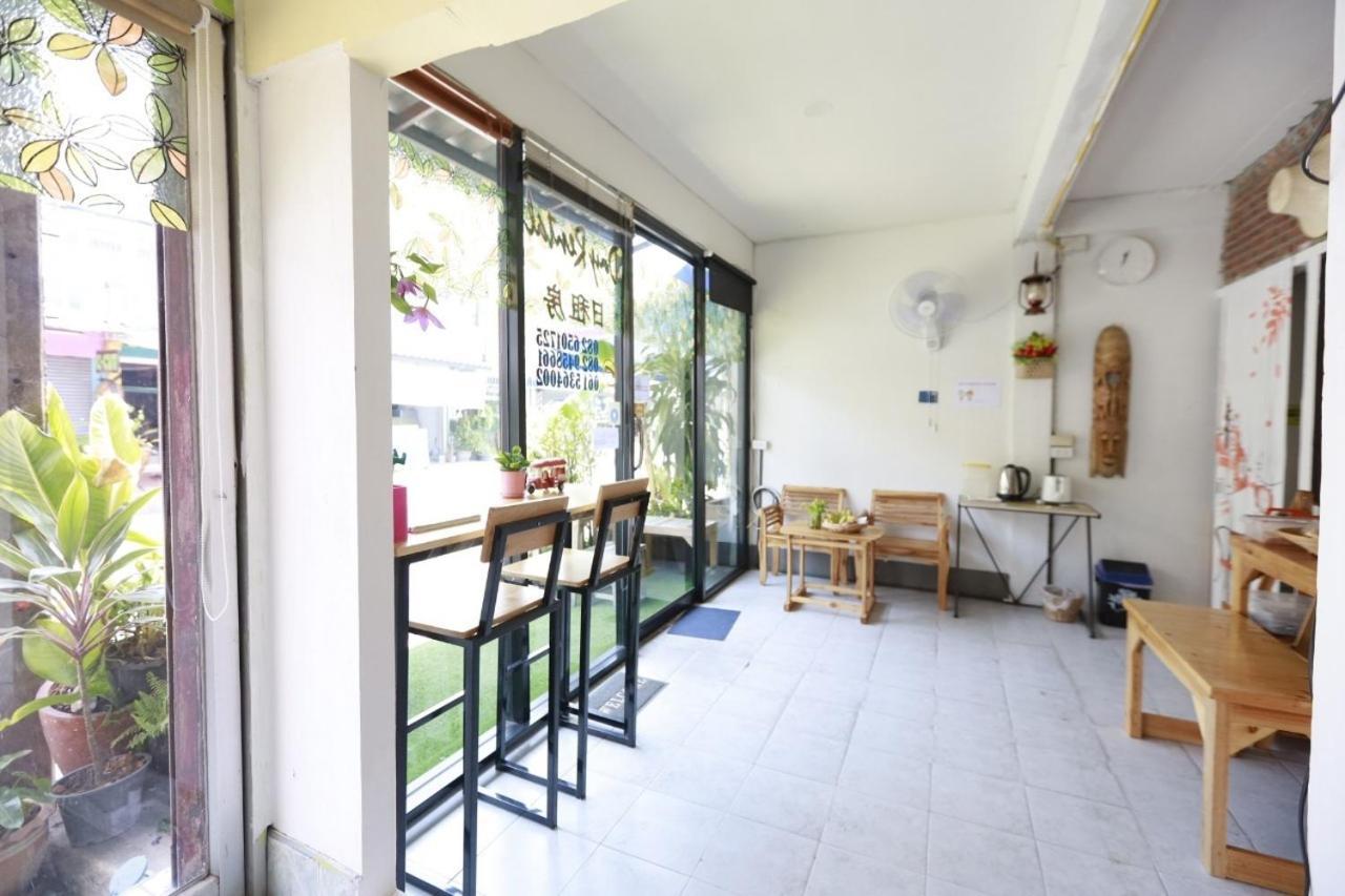Hostel Banana Donmuang Bangkok
