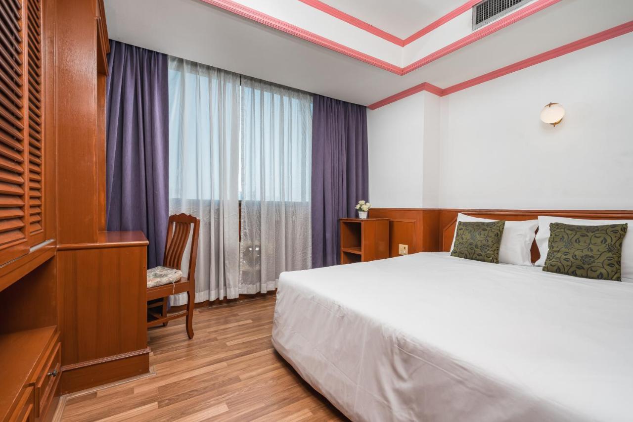 Elizabeth Hotel 3*
