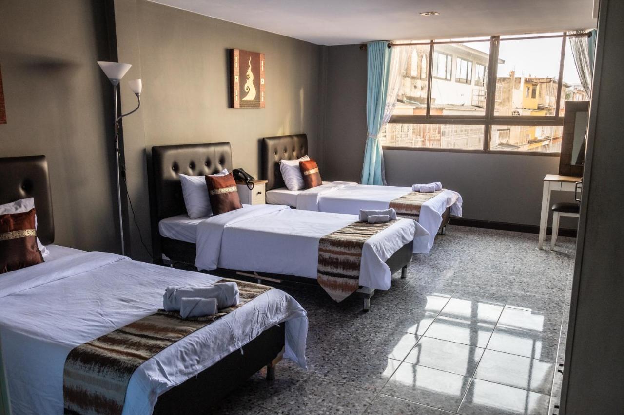 Anandpura Riverside Hotel Bangkok