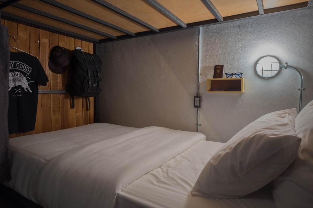Hostel Banana Donmuang Bangkok