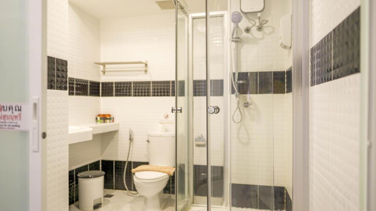 Roomquest Suvarnabhumi Airport Romklao Soi 6 Bangkok