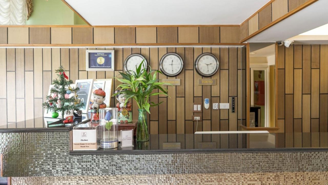 Hotel Roomquest Suvarnabhumi Airport Romklao Soi 6 Bangkok