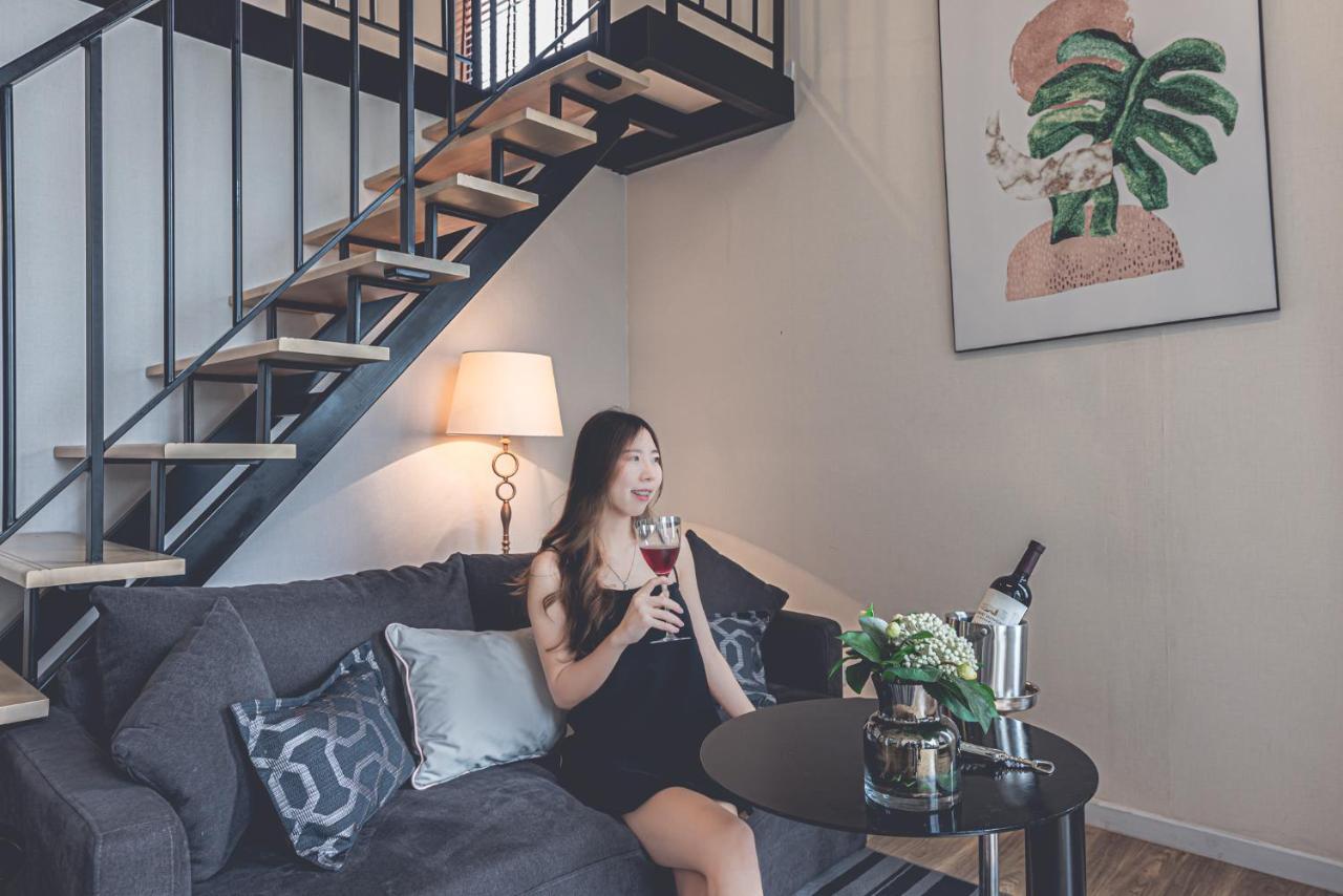 Hotel Q Box Blossom Sha Bangkok