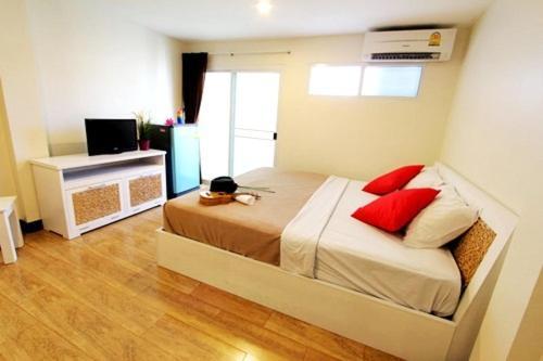 Hotel Leesort @ Onnuch