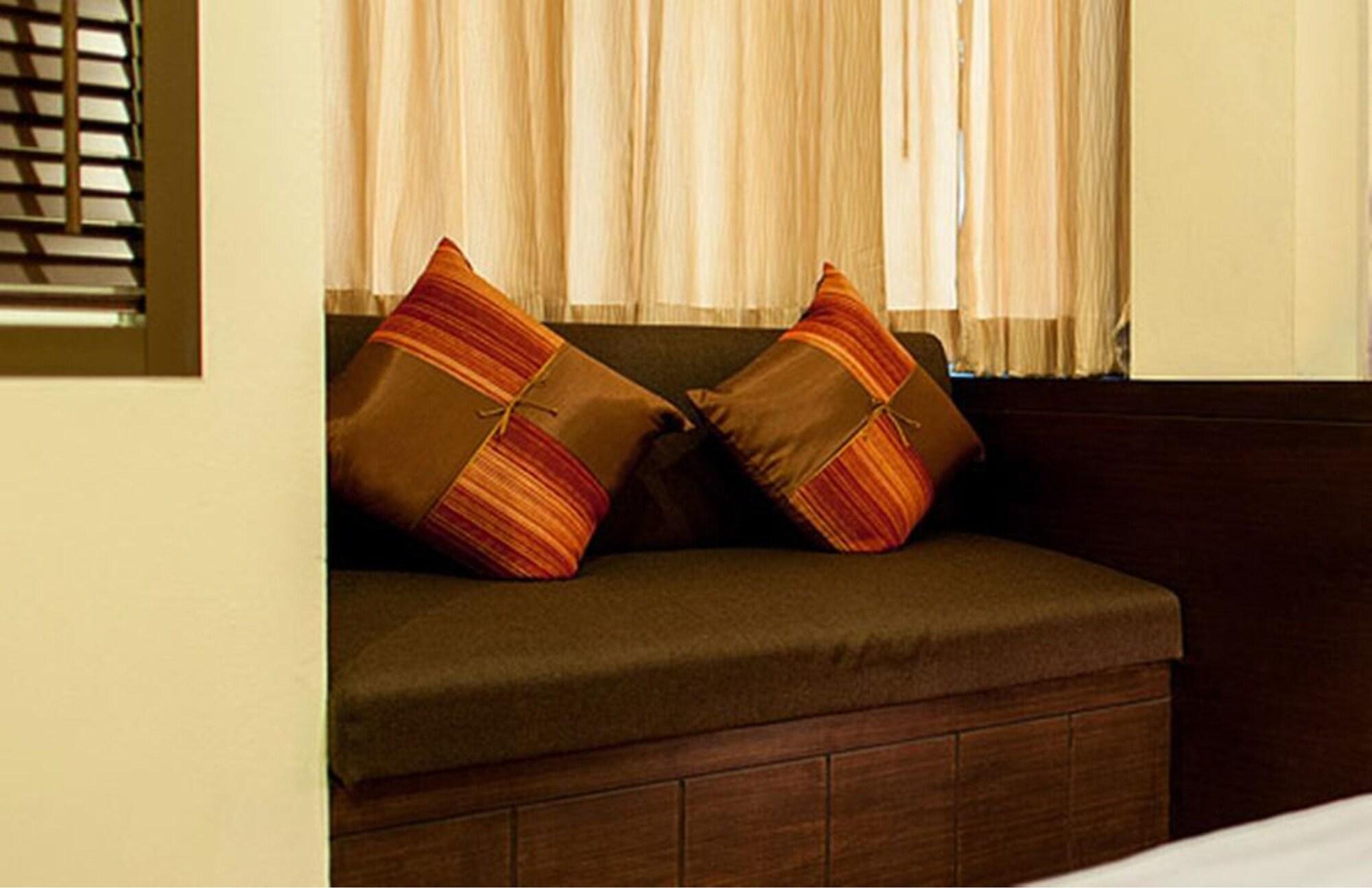 Taraplace Hotel