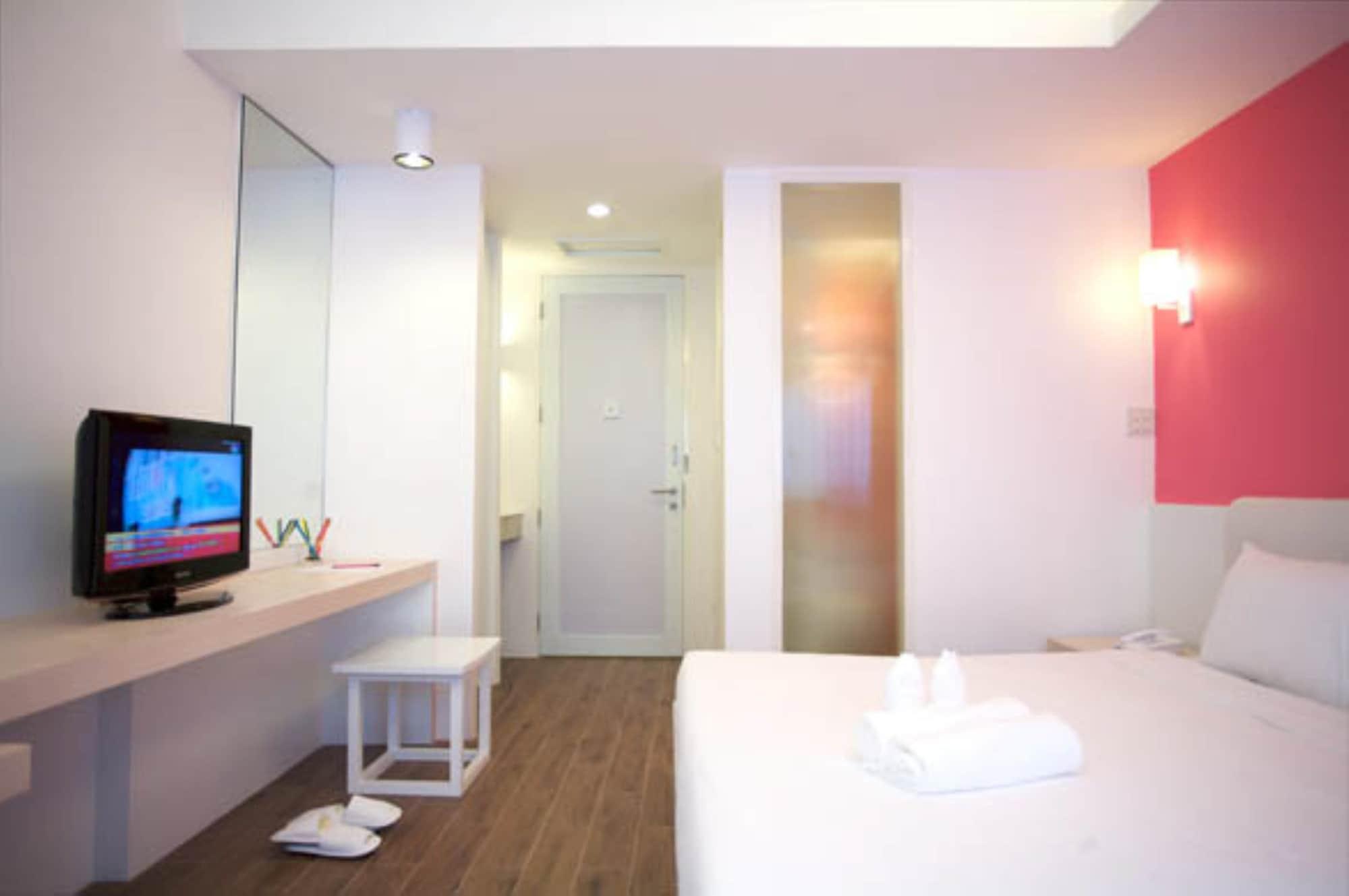 Budacco The Living Place Hotel 3*