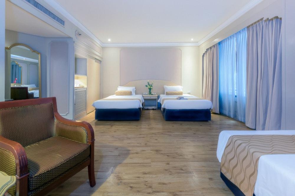 The Emerald Bangkok