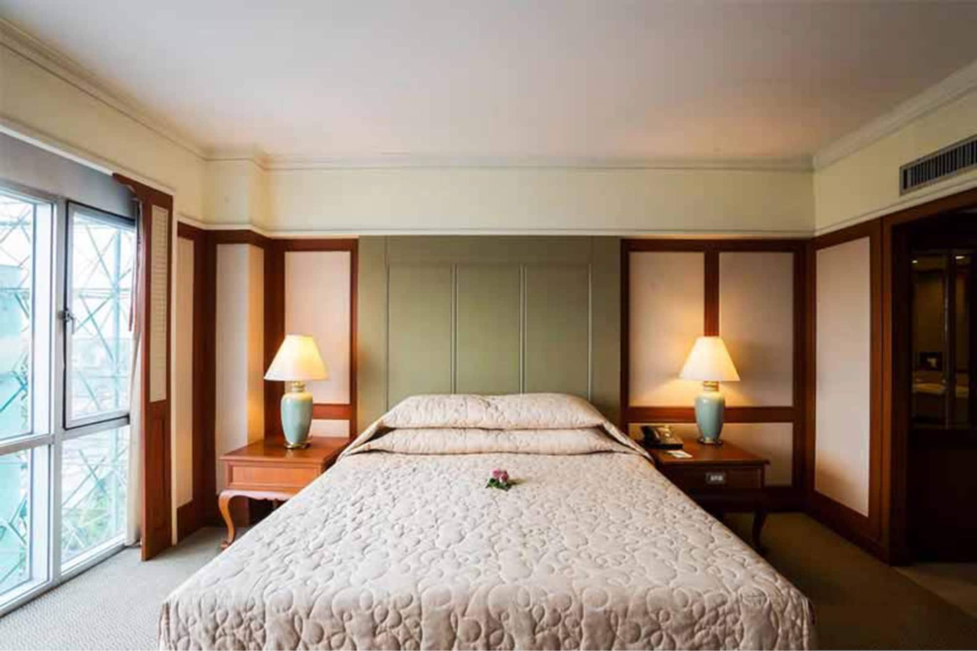Palace Hotel 5*