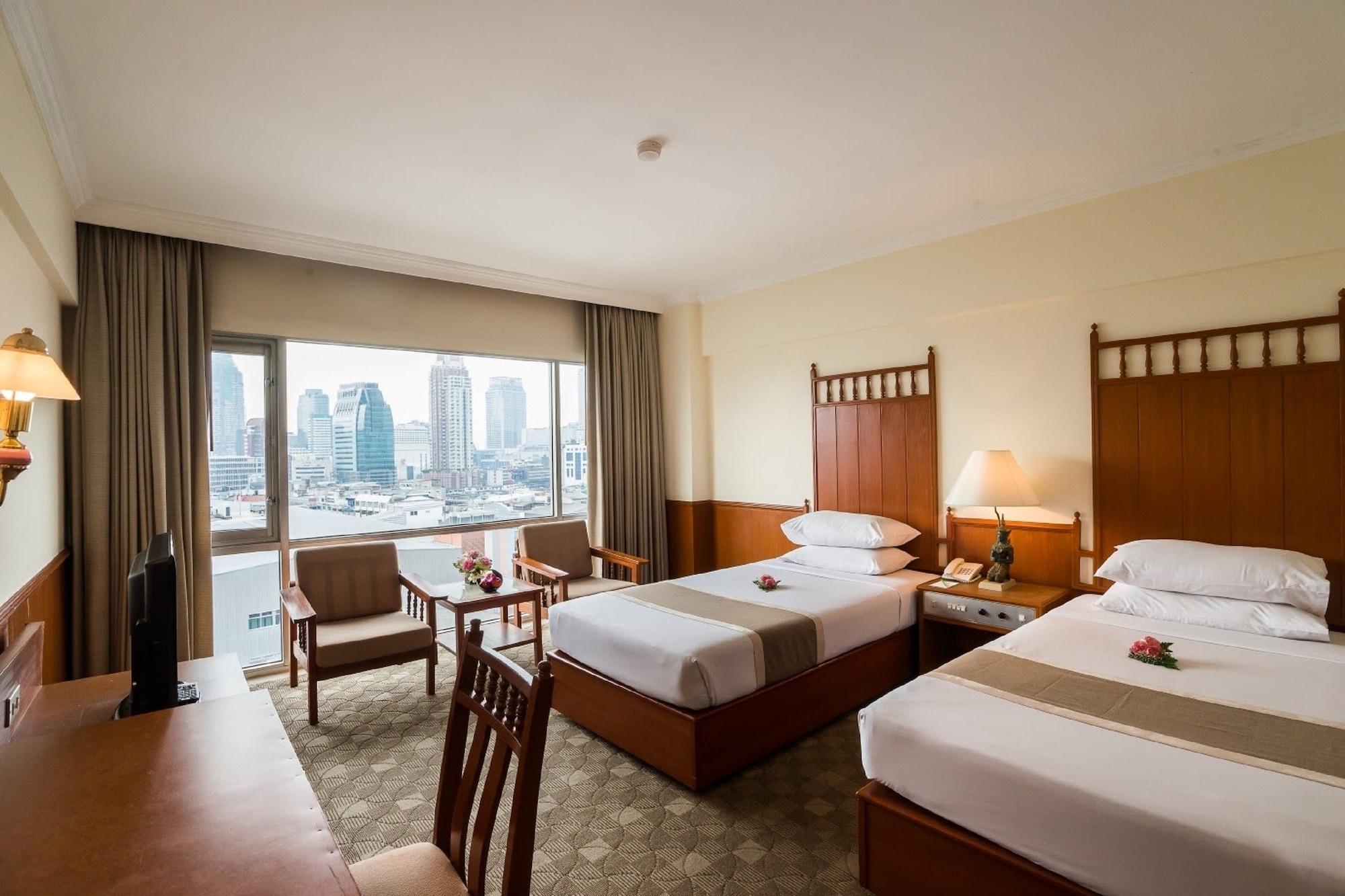 Palace Hotel 5*