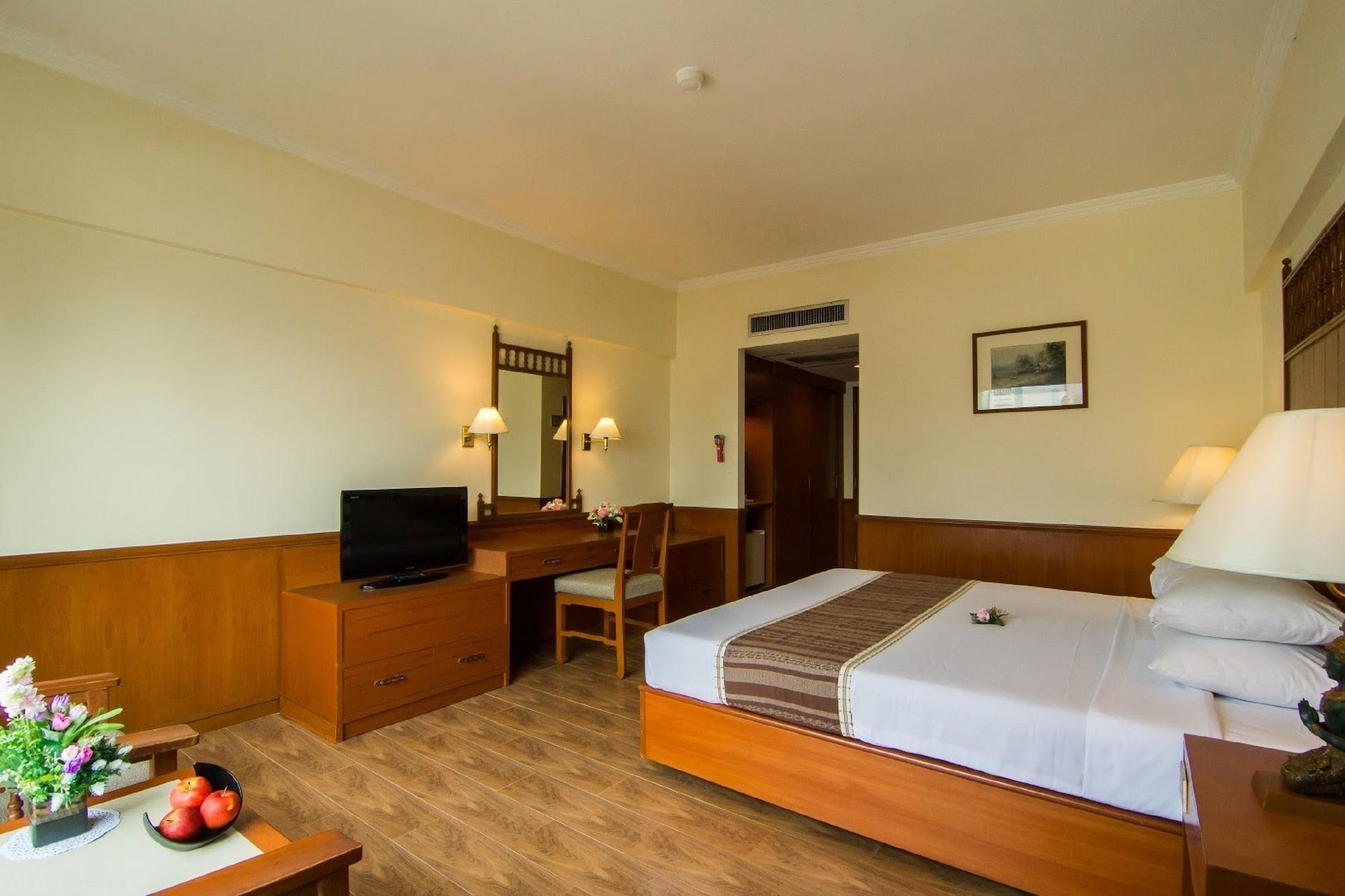 Palace 5*