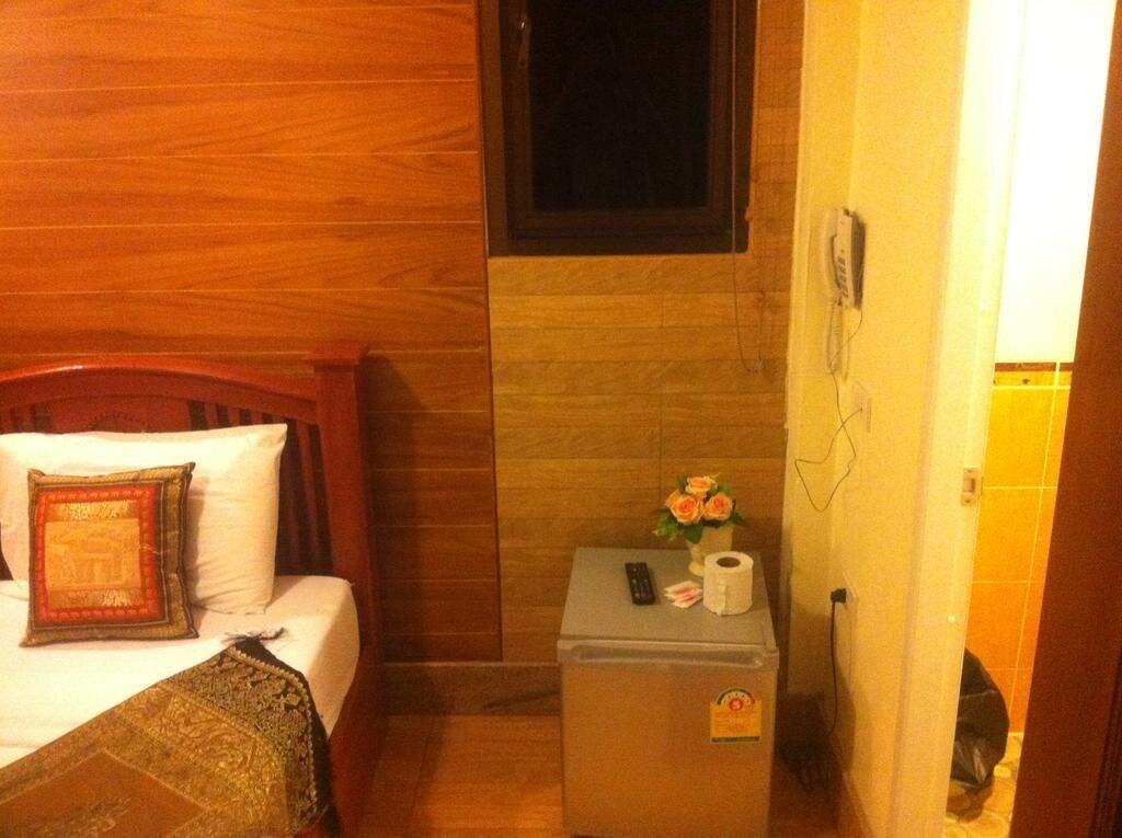 Tanee Place Inn 3*