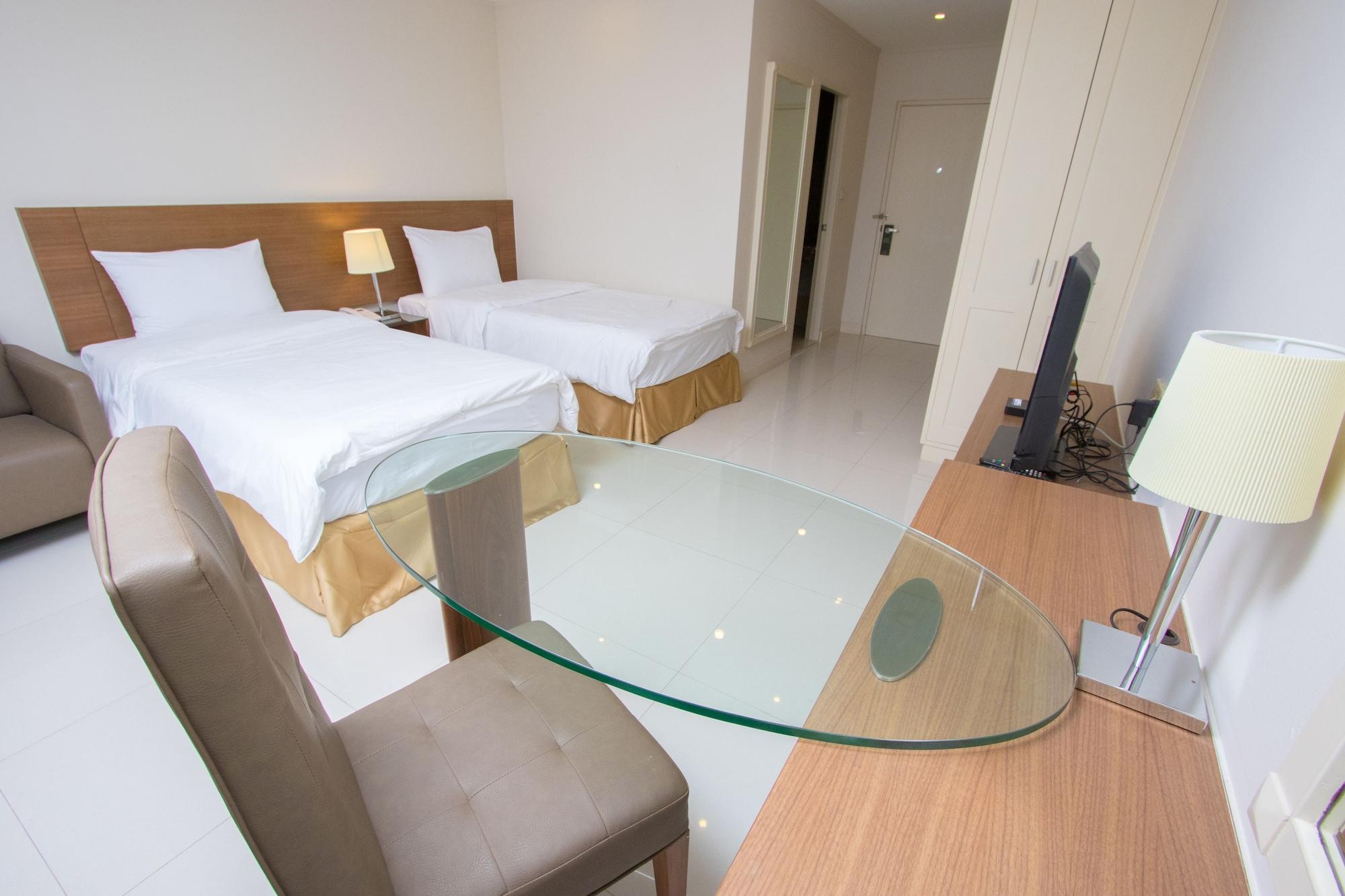 Hotel Thomson Huamark 4*