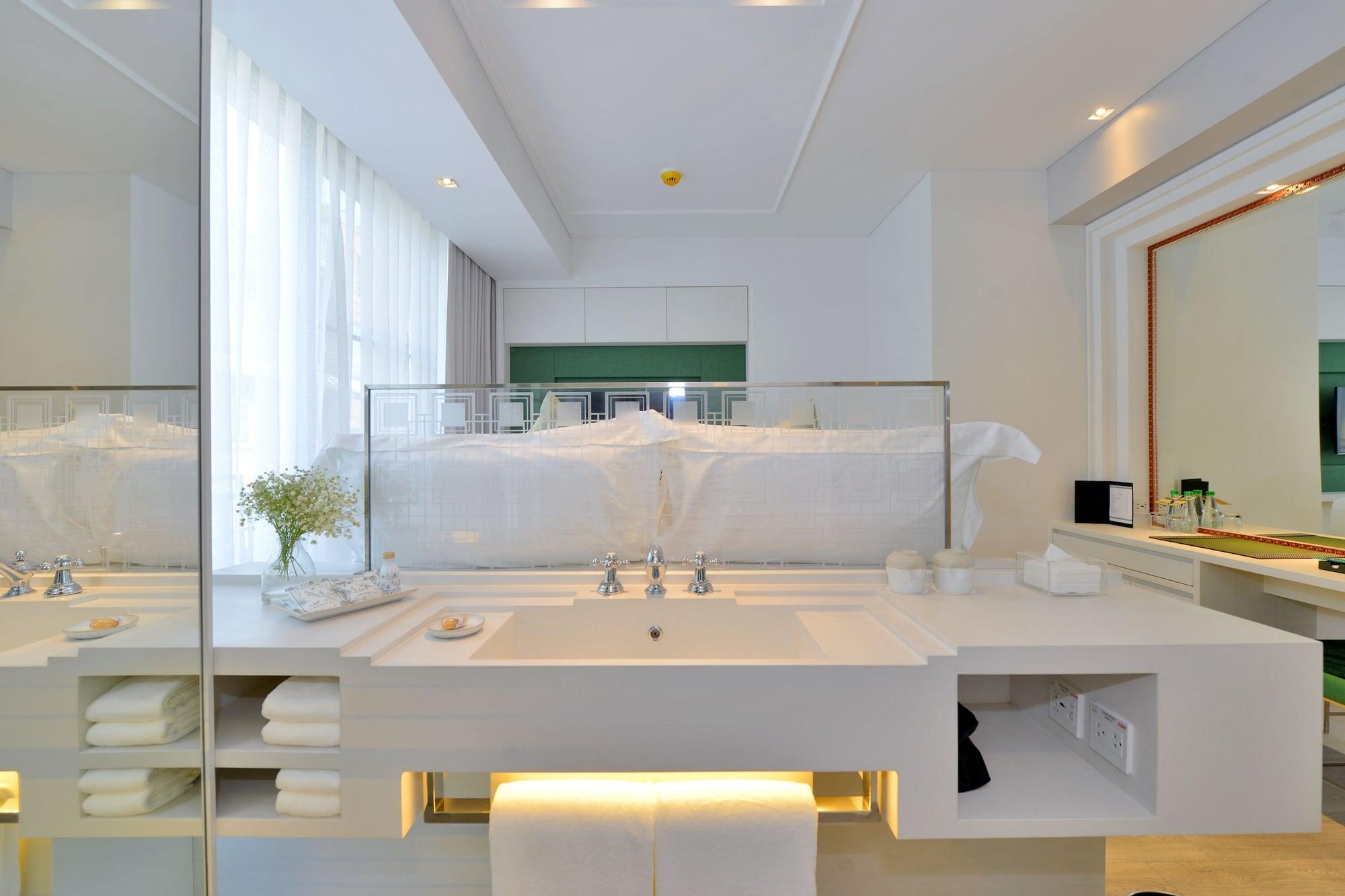Hotel Riva Arun Bangkok
