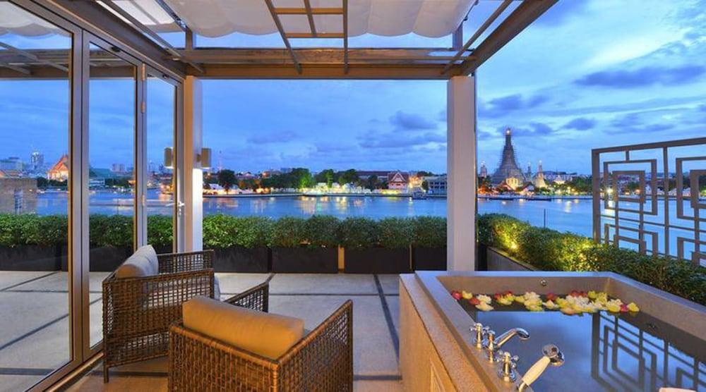 Riva Arun Hotel