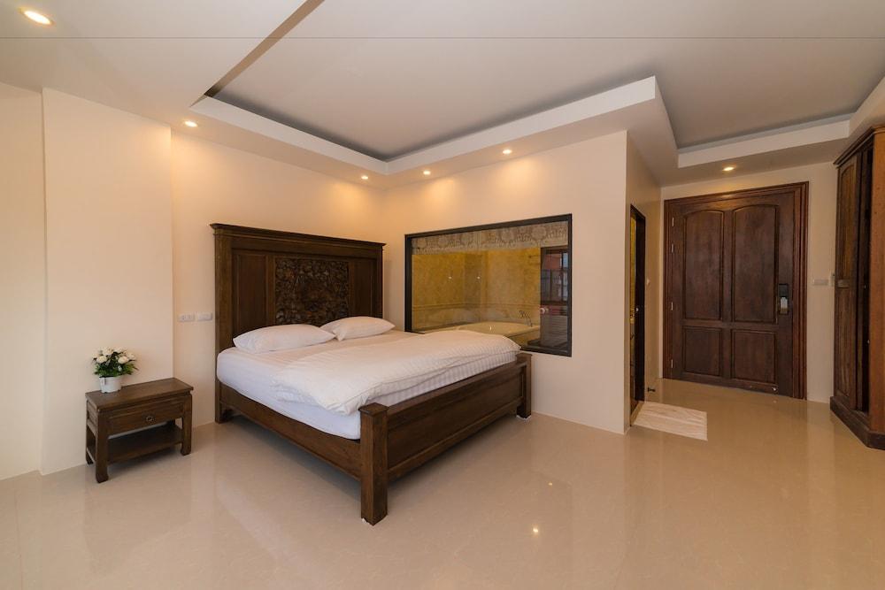 Thongtara House Boutique Srinakarin 4*
