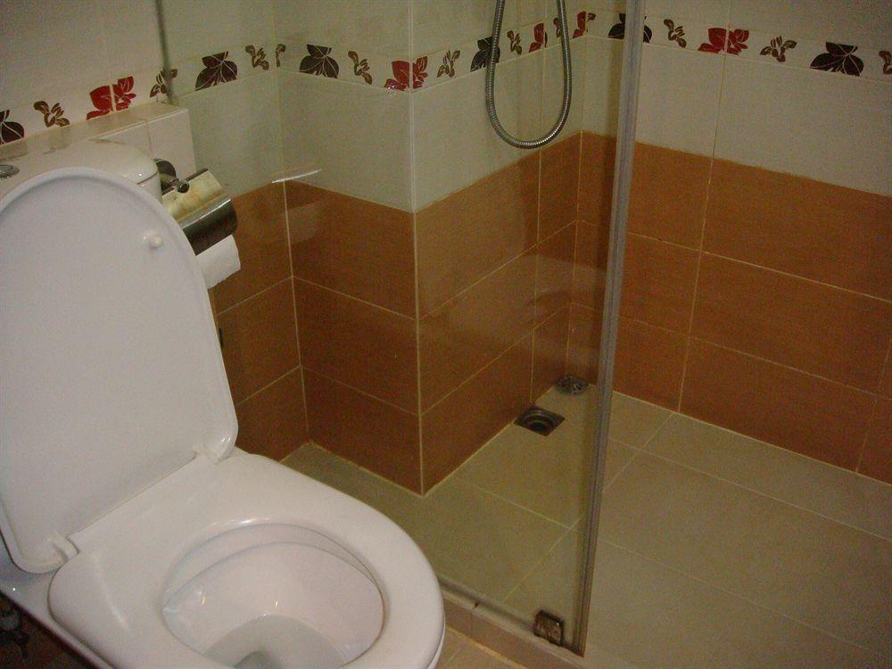 Inn Talai 2*