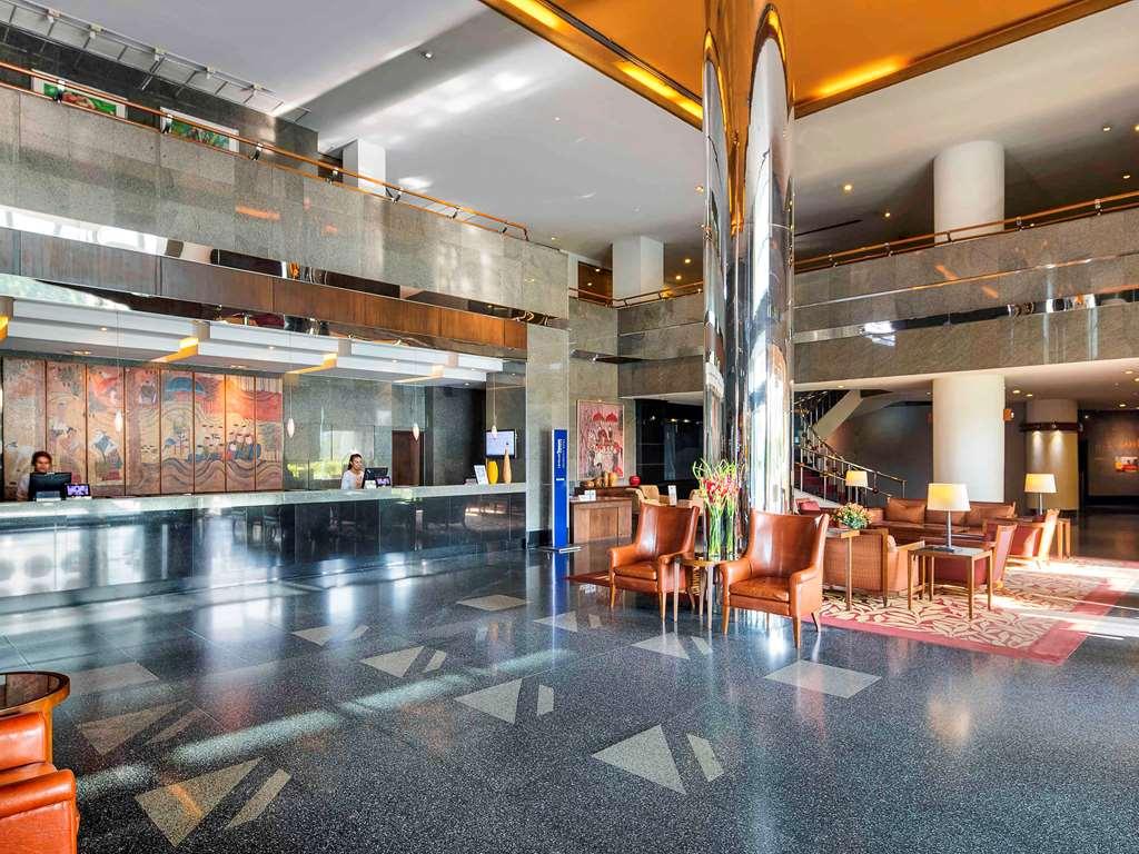 Novotel Bangna Hotel 4*