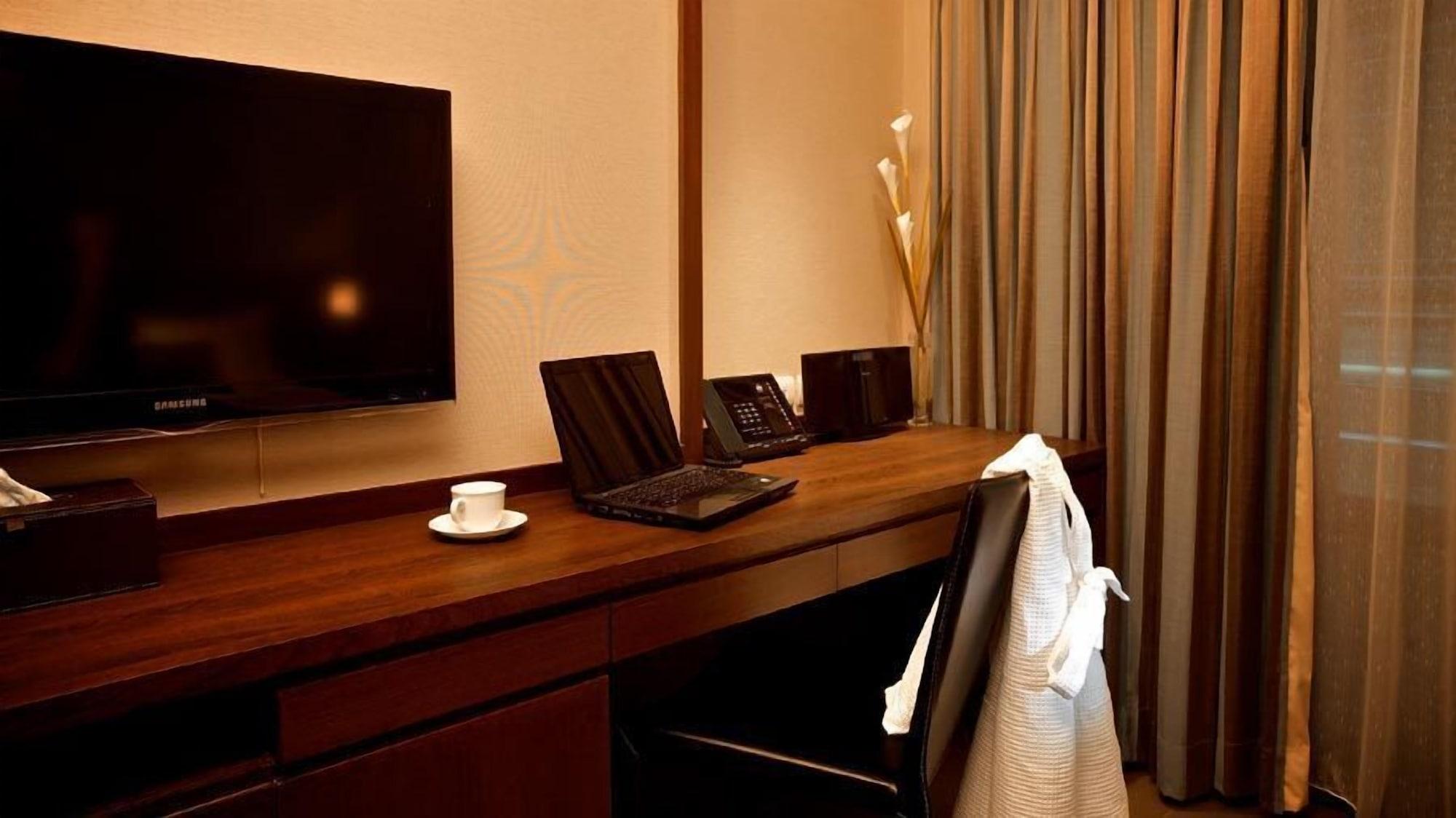 M2 De 5* Bangkok