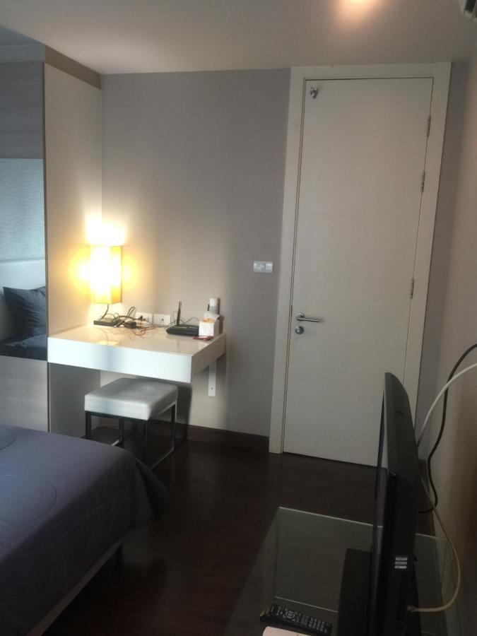 Liv At 5 Room1041 Apartment