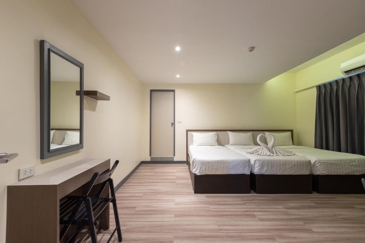 Siam Star Hotel 2*