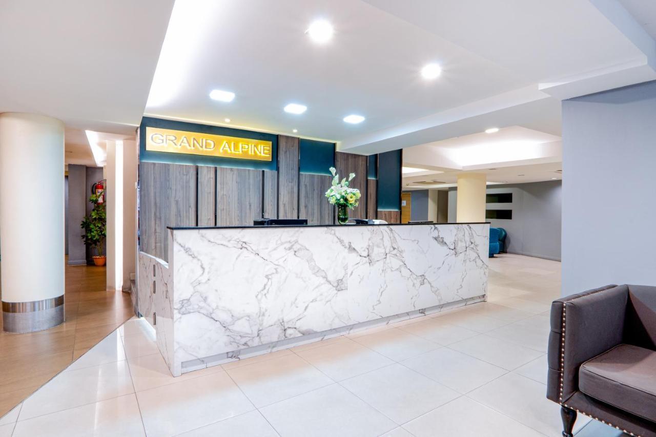 Hotel Grand Alpine