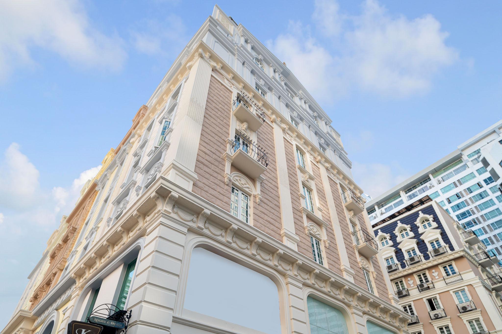 Royal President Hotel