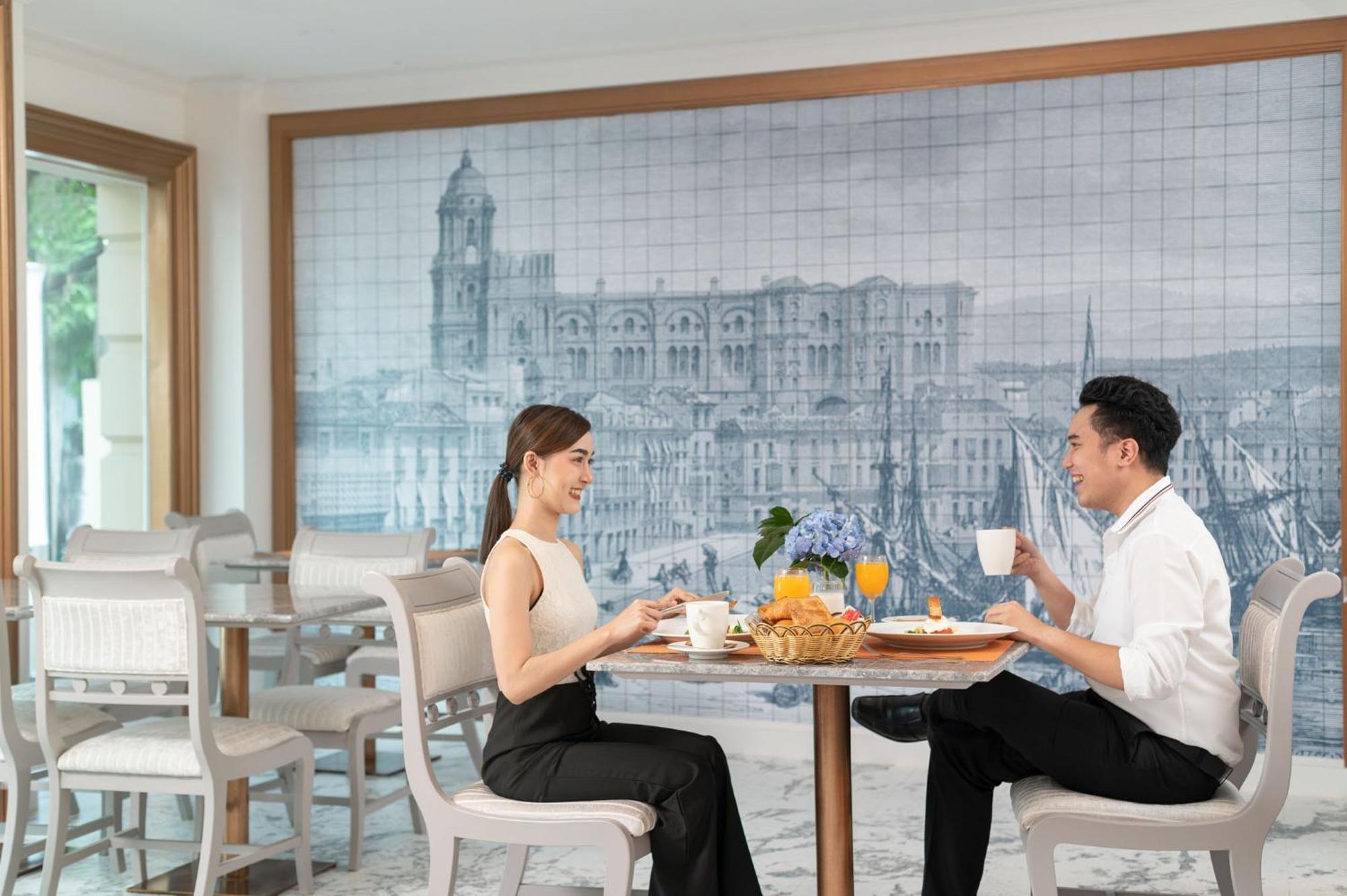 Royal President Hotel 4*