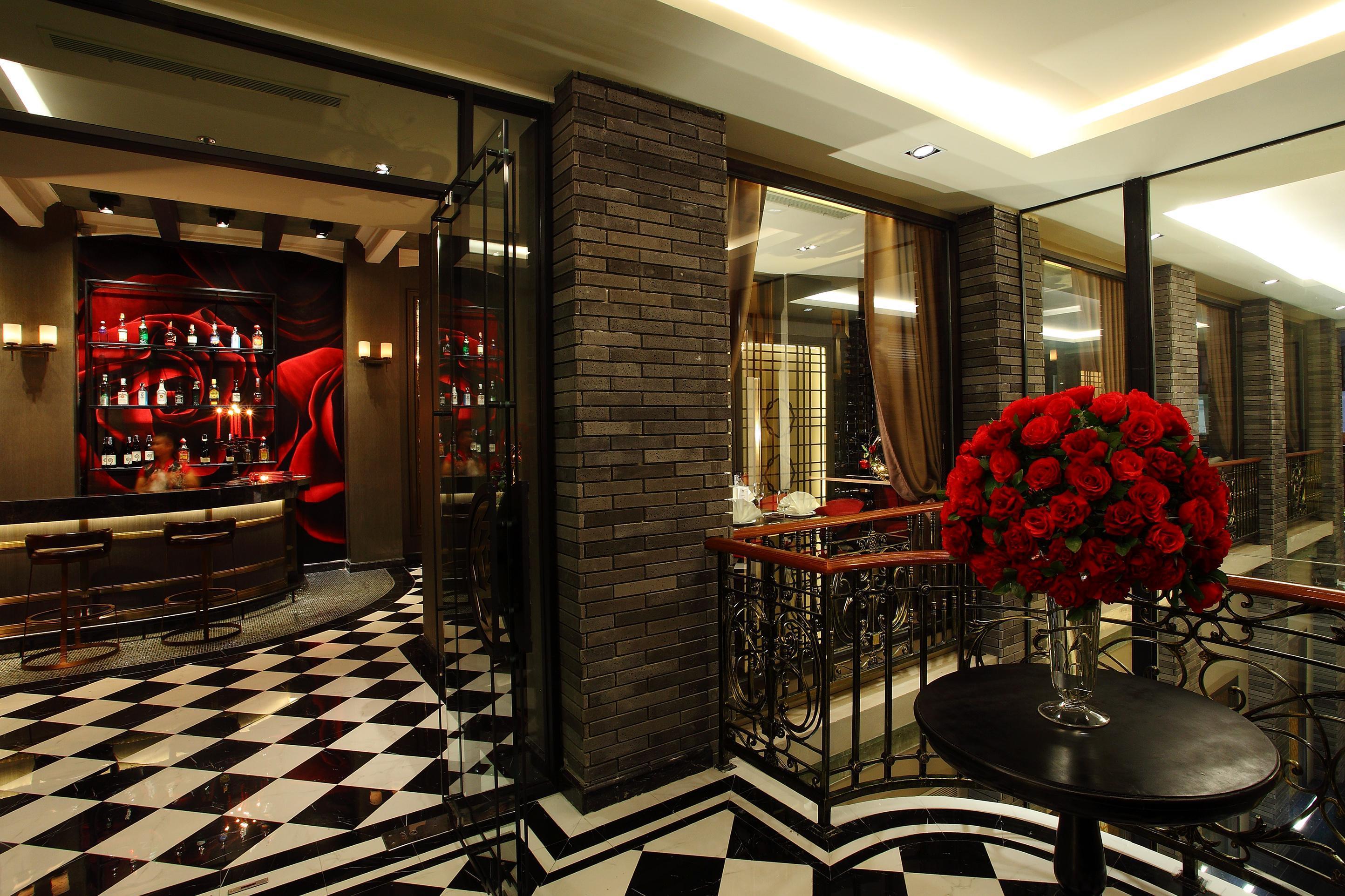 Shanghai Mansion 4*