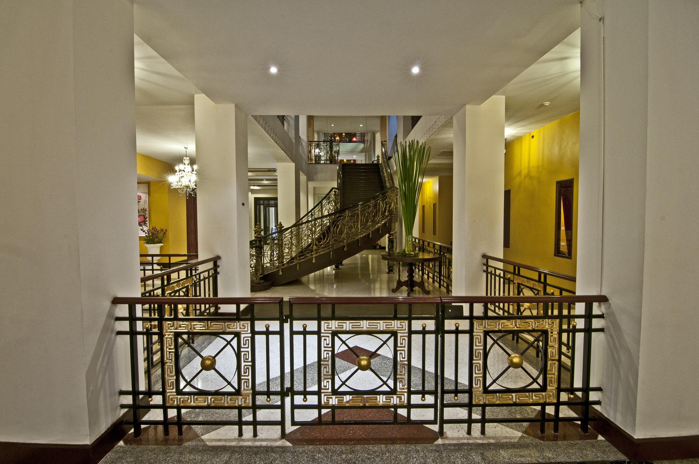 Shanghai Mansion 4*