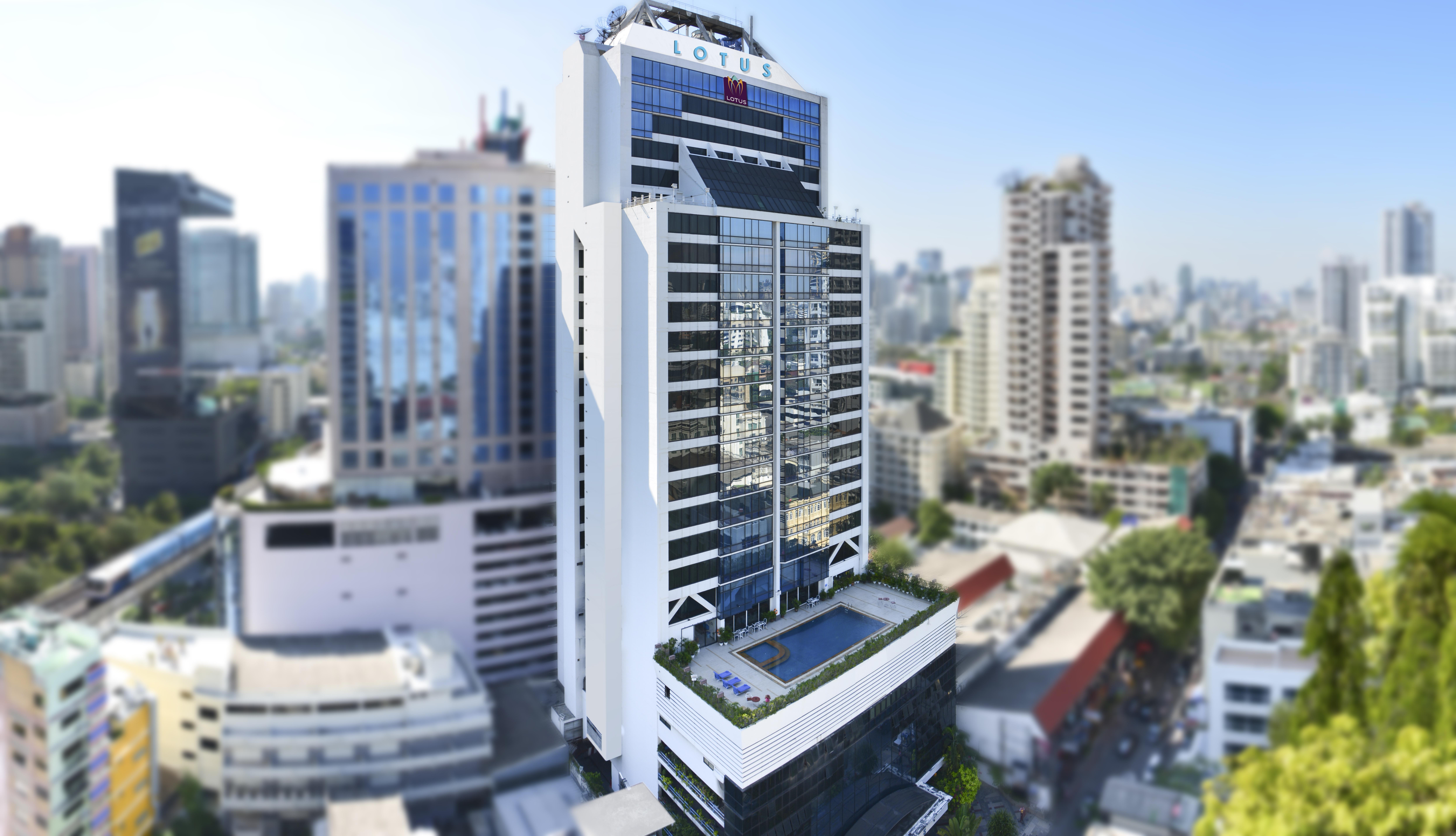 Lotus Sukhumvit 33 By Compass Hospitality Hotel 4*