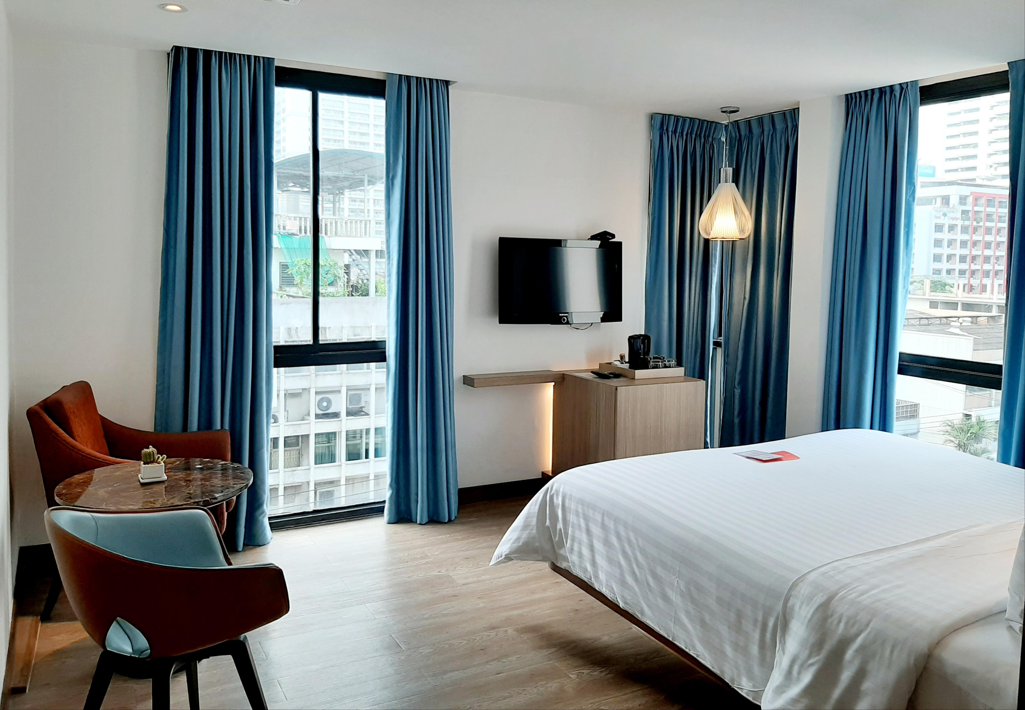 Sacha's Uno Sha Hotel