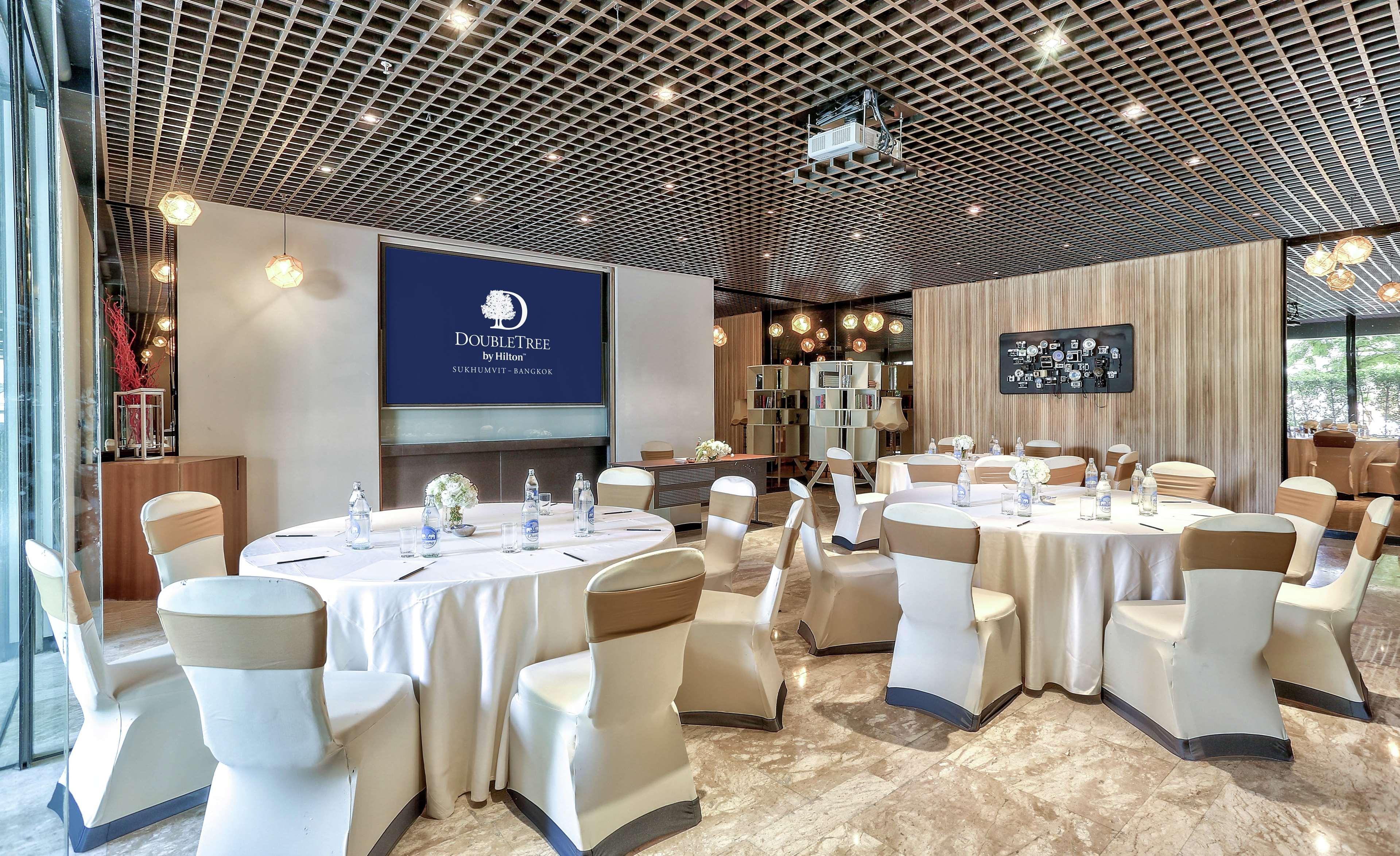 Hotel Doubletree By Hilton Sukhumvit 5*